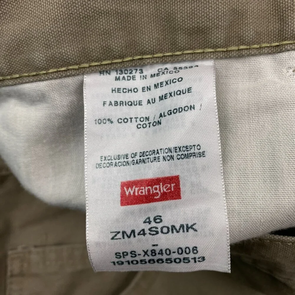 Wrangler Carpenter Men's size‎ 46x10 Beige Shorts